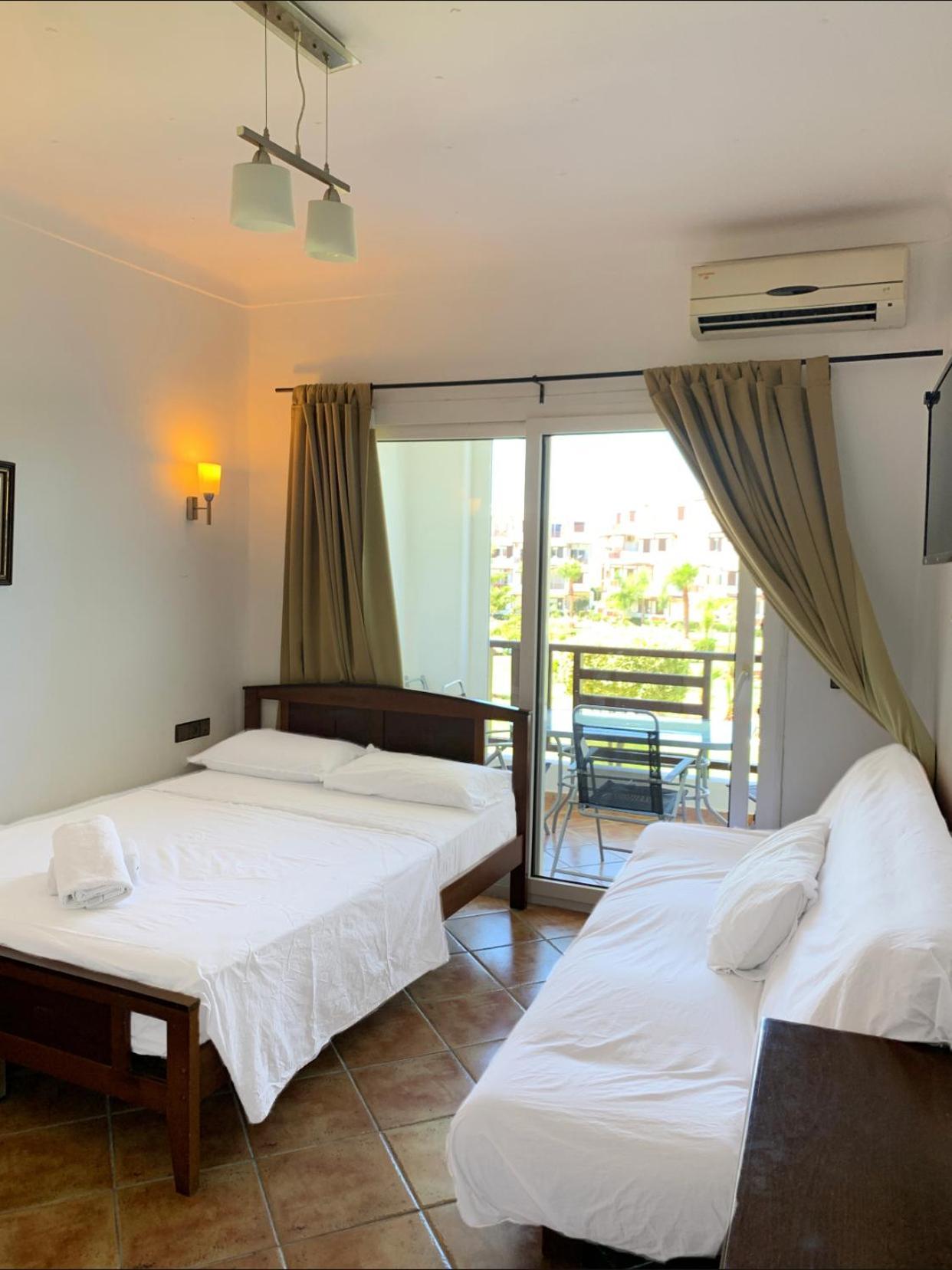 Aparthotel Mirador Golf Cabo Negro Zewnętrze zdjęcie
