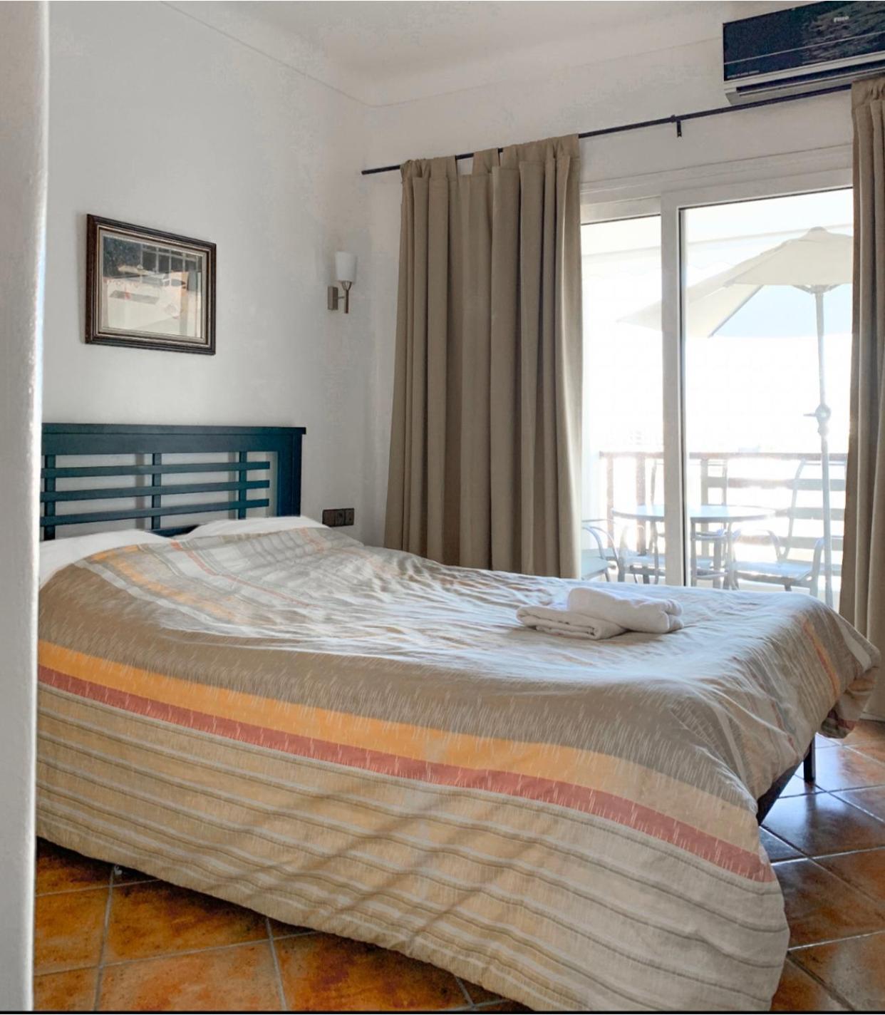Aparthotel Mirador Golf Cabo Negro Zewnętrze zdjęcie